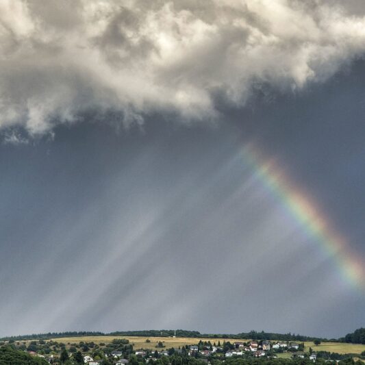 Somewhere over the rainbow